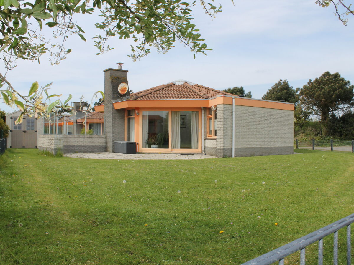Bungalow De Oranje Tulp