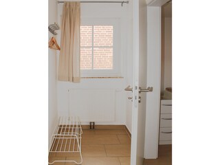 Flur links - rechts Eingang zum Elternschlafzimmer
