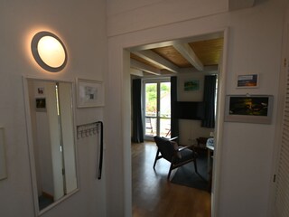Blick vom Flur in die Wohnstube