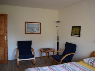 Schlafzimmer 1  mit Sitzecke