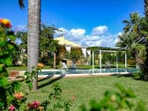 Villa mit Pool und Meerblick im Süden von Sizilien