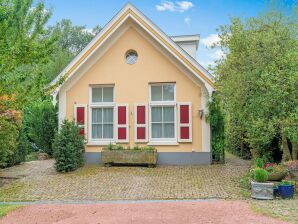 Schönes Ferienhaus in Oldenzaal mit Whirlpool - De Lutte - image1