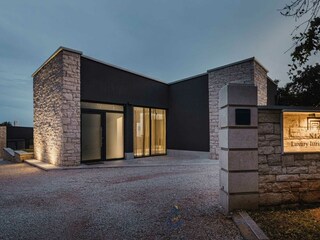 Ferienhaus Basanija Dokument 77