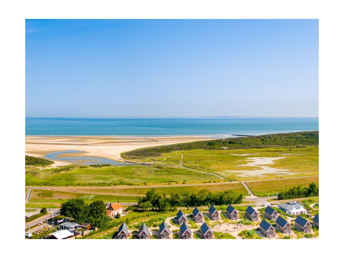 Wundervolle Lage fast direkt am Strand