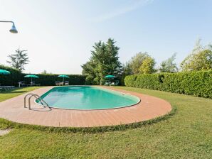 Elegant appartement met zwembad en fitnessruimte aan het Trasimenomeer - Tuoro sul Trasimeno - image1