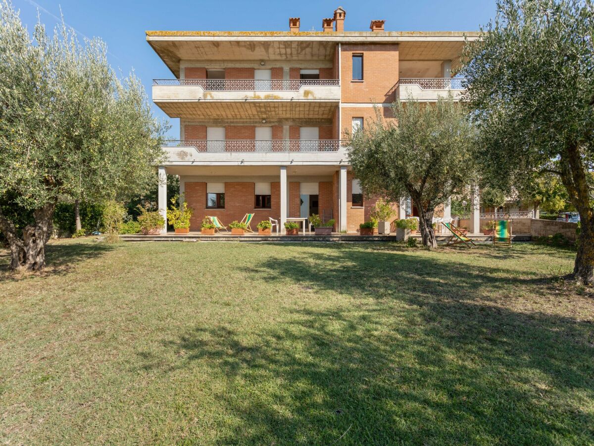 Apartment Tuoro sul Trasimeno Außenaufnahme 5