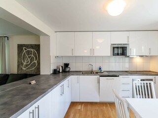 Wohn-/Essbereich mit offener Küche