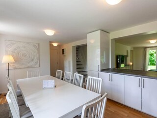 Wohn-/Essbereich mit offener Küche