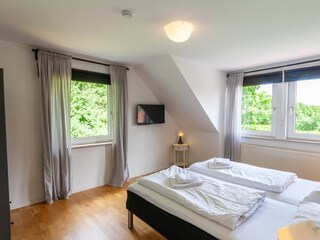 Schlafzimmer 3