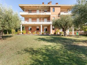 Elegant appartement met zwembad en fitnessruimte aan het Trasimenomeer - Tuoro sul Trasimeno - image1