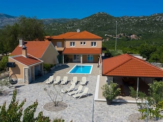Villa Vrgorac Buitenaudio-opname 8