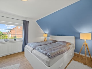 Schlafzimmer OG