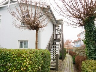 Eingangsbereich über Außentreppe
