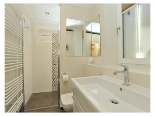 Badezimmer im UG