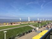 Promenade Duhnen und Blick auf den Strand