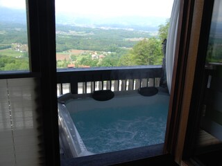 Kl. Wirlpool auf eig. Terrasse