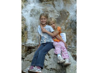 Ihre Ferienregion Faaker See mit Wasserfall