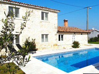 Casa per le vacanze Višnjan Registrazione all'aperto 9