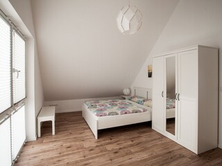 Schlafzimmer 1 OG