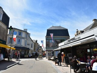 Appartement Saint-Côme-de-Fresné Omgeving 12