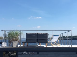 Die Dachterrasse mit tollem Ausblick