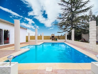 Villa Dueñas Außenaufnahme 7