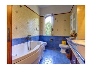 Villa Sant' Agata di Militello Caratteristiche 18