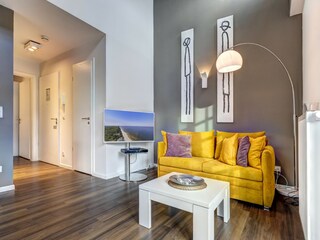 Links der Übergang zum Schlafzimmer.