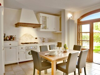 Rijtjeshuis Casale Marittimo Kenmerken 20