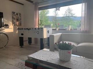 Wohnzimmer EG Haus 12 Kicker