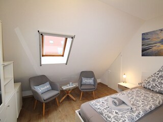 Schlafzimmer oben, mit Sitzecke