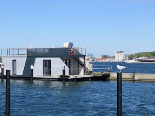 Unser  Hausboot Bali wartet auf Gäste.