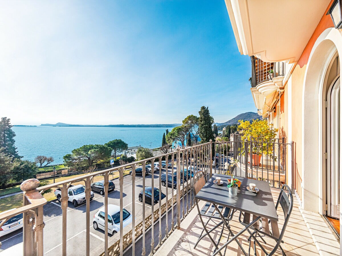 Apartment Poggio Di Fasano 4 Gardone Riviera Company Snale Homes