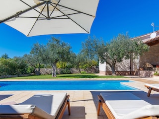 Villa Galižana Außenaufnahme 5