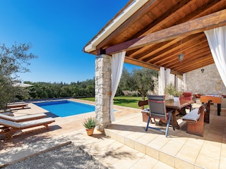 Villa Galižana Außenaufnahme 13