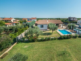 Villa Galižana Buitenaudio-opname 11