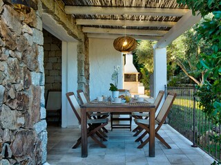 Villa Castiadas Buitenaudio-opname 11