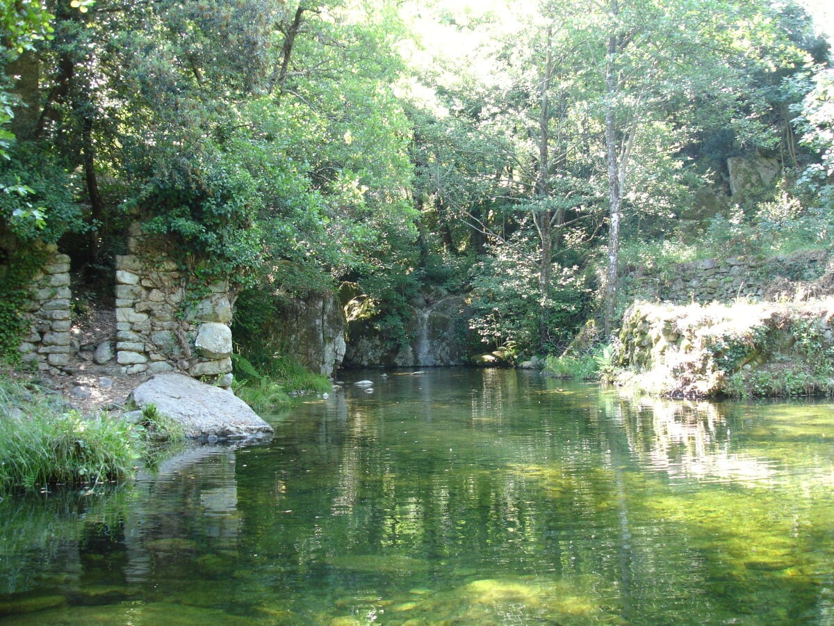 "Nugaria" die Badegumpe im Dorf