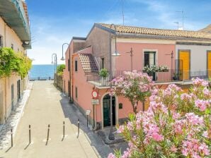 Holiday house Ancient residence overlooking the sea, with garden - Acireale - image1