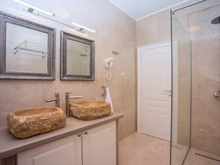 Villa Mimice Caratteristiche 27