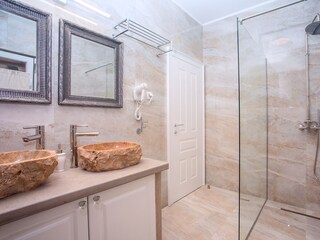 Villa Mimice Caratteristiche 30