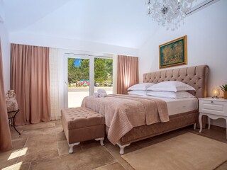 Villa Mimice Caratteristiche 34