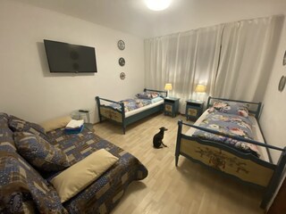 Schlafzimmer 4