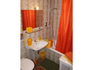 Badezimmer 2