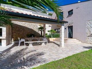 Villa Omiš Buitenaudio-opname 10