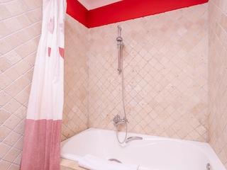 BAÑO EN SUITE D1