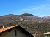 Balcony (approx. 10 m²) with views of the countryside