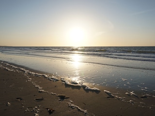 de Banjaard Strand am Abend