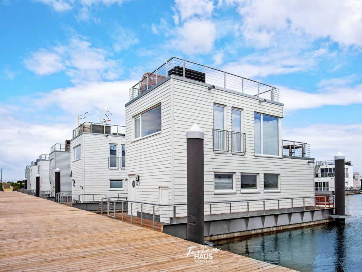 Hausboot Stockholm Im Ostseeresort Olpenitz Olpenitz Firma Die Ferienhaus Agentur Gmbh