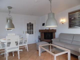 Die Sitzecke mit Kamin